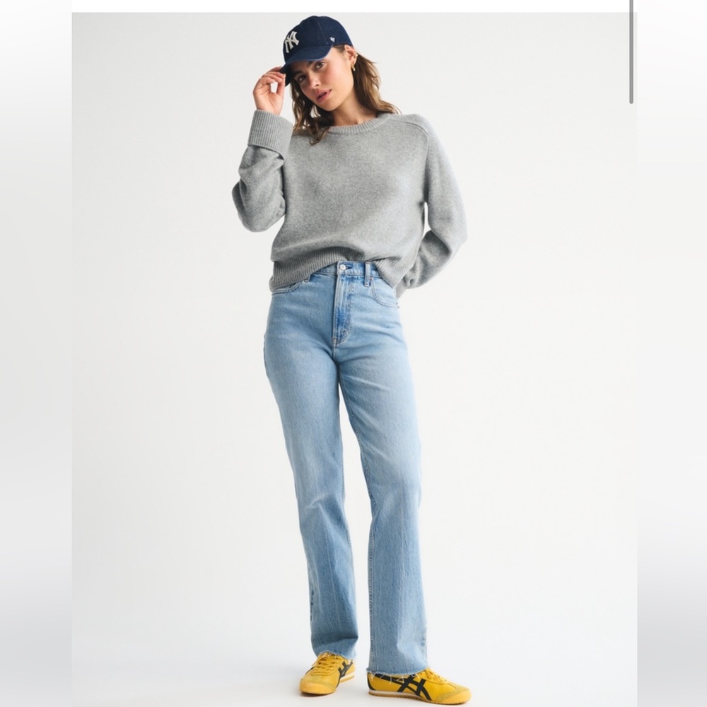 90’s ultra high rise jeans